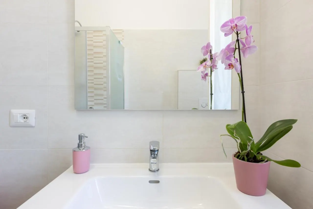 Pintadera B&B Cagliari 0*,  Italy